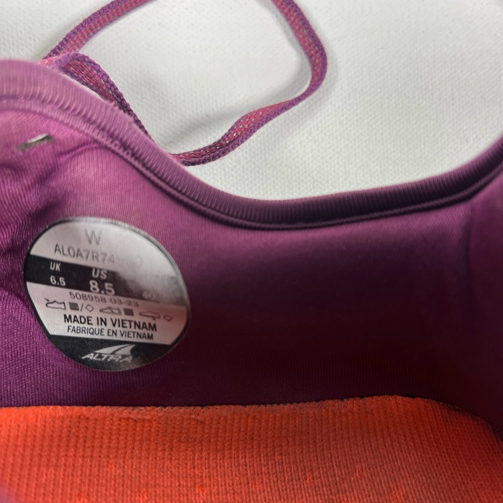 SOLD Altra Women's Olympus 5 Running Shoes Vibram Trail Run Purple Orange Size 8 - Picture 14 of 14